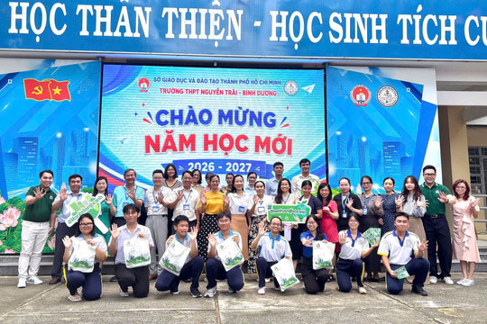 Tiếng nói Xanh khởi động mùa 4, lần đầu kết nối tranh biện quốc tế