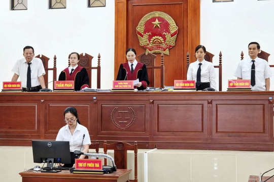 Báo động tội phạm vị thành niên: Trách nhiệm ở đâu khi gia đình “khoán trắng” cho xã hội?