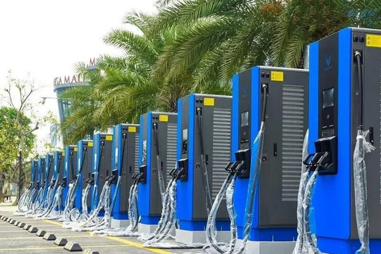 Cần chuẩn bị hạ tầng trạm sạc xe điện ngay từ quy hoạch