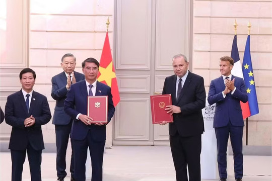 Việt Nam - Pháp hợp tác thành lập Trường Công nghệ Đường sắt tại Hà Nội