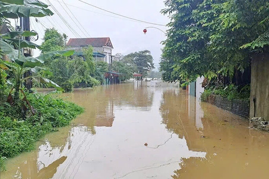 Khẩn trương ứng phó lũ lớn tại 3 tỉnh phía Bắc và Bắc Trung Bộ