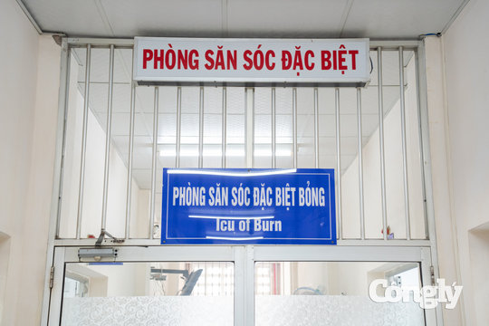 Vụ cháy ở TP.HCM: 4 người vào Bệnh viện Chợ Rẫy cấp cứu