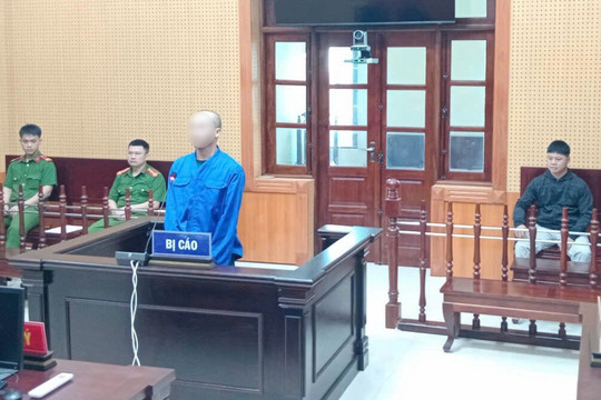 Chở gần 4 tấn cau khô qua biên giới, lĩnh 42 tháng tù