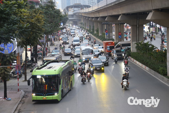 Đường Nguyễn Trãi tổ chức giao thông theo từng giai đoạn