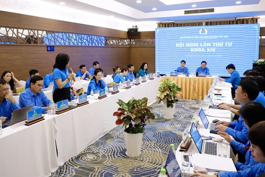 Ban Thường vụ Tổng Liên đoàn Lao động Việt Nam tổ chức Hội nghị lần thứ tư, khóa XIV