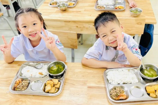 Thành lập Đoàn kiểm tra liên ngành công tác tổ chức bữa ăn bán trú
