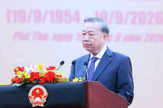 Tổng Bí thư, Chủ tịch nước dự Lễ kỷ niệm 72 năm Ngày Bác Hồ về thăm Đền Hùng và khánh thành Tượng đài “Bác Hồ với ngày hội non sông”