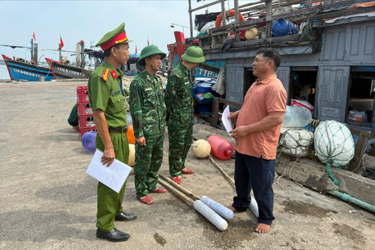 Huế chủ động bảo vệ tàu thuyền, tài sản trước mùa mưa bão