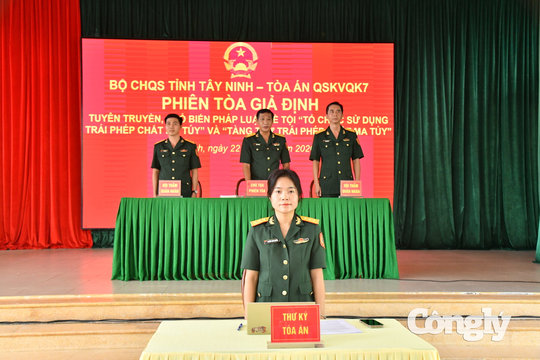 200 cán bộ, chiến sĩ được trang bị kiến thức pháp luật về ma túy