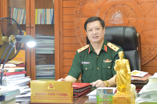 Tòa án quân sự đưa bài học pháp luật từ phiên tòa đến cơ sở