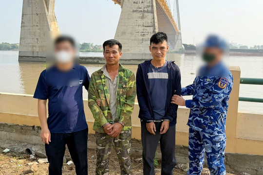 Bắt giữ 2 đối tượng mua bán, tàng trữ trái phép chất ma túy