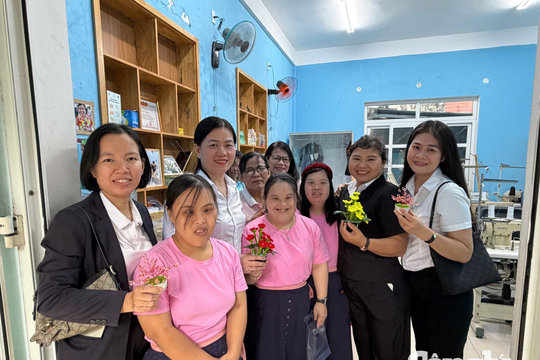 TAND khu vực 3 - Đà Nẵng trao yêu thương dịp Trung thu