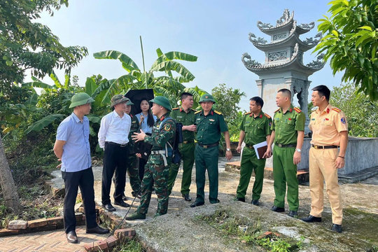 Dùng thiết bị radar xuyên đất dò tìm mộ tập thể tại Mả Chìa