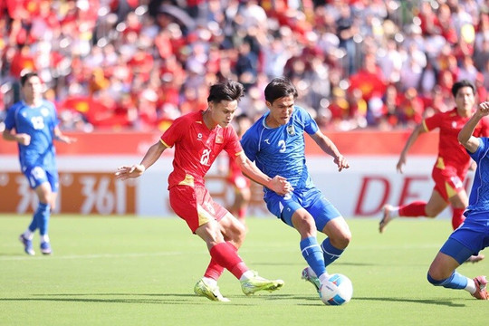 Chính thức vào tứ kết, U23 Việt Nam cần cải thiện điều gì?