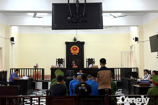 Rủ bạn mang hung khí tìm đối phương để đánh nhau