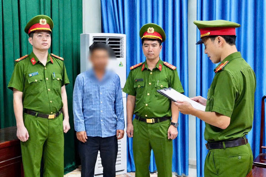 Góc nhìn pháp lý vụ thông tin sai sự thật về mang thai khiến 6 người thân bị khởi tố