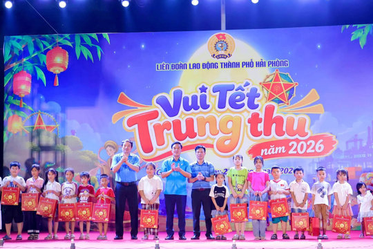 Hải Phòng trao 18.000 suất quà yêu thương dịp Tết Trung thu