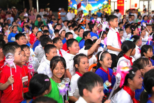 Trung thu đến sớm cho trẻ em Thanh Hóa