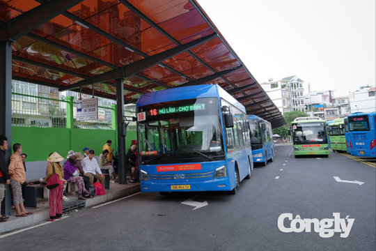 Xe buýt TP.HCM đón hơn 26,8 triệu lượt khách sau gần 3 tháng