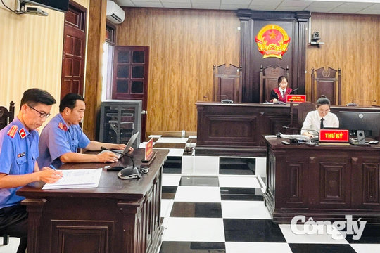 TAND khu vực 8 - Cần Thơ tổ chức phiên tòa xét xử vụ án dân sự công ích