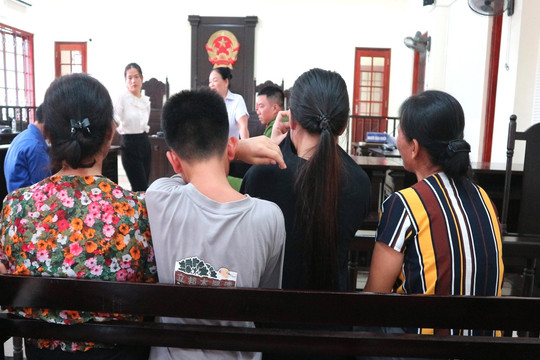 Phía sau một phán quyết