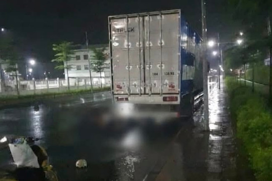 Tai nạn giữa xe mô tô và xe ô tô, 3 người tử vong