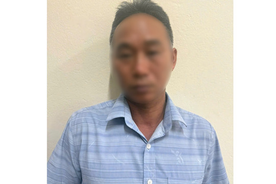 Khởi tố thuyền trưởng vụ lật tàu khiến 2 người tử vong
