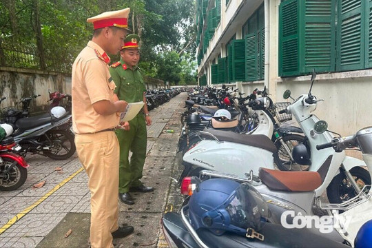 CSGT TP.HCM siết quản lý xe học sinh