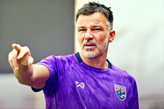 HLV Anthony Hudson: "Thái Lan dốc toàn lực cho trận đấu với Việt Nam"