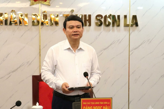 Sơn La rà soát, thay thế hơn 130 biển báo khu vực biên giới