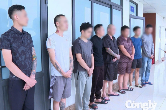 Bắt giữ 8 đối tượng đăng gần 800 video quảng cáo “cờ bạc bịp”