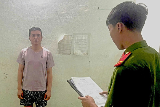 Cho vay lãi nặng hơn 450%/năm, người đàn ông bị khởi tố
