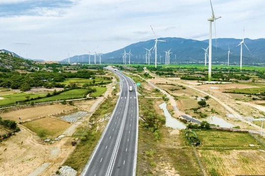 Bộ Xây dựng kêu gọi vốn đầu tư cho 29 dự án cao tốc trọng điểm