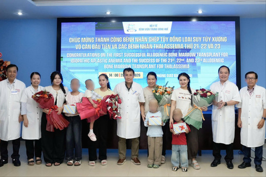 Cậu bé 1,5 tuổi hiến tủy cứu chị mắc bệnh suy tủy xương