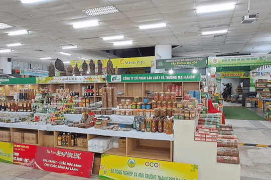 Hội chợ Làng nghề Việt Nam: 453 sản phẩm tranh tài