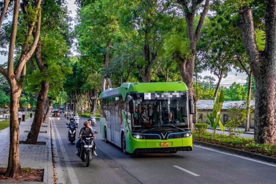Hà Nội mở mới tuyến buýt điện liên tỉnh Gia Lâm - Hưng Yên