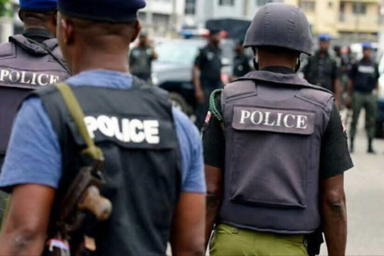 Nigeria bắt nghi phạm trong vụ thiếu niên 16 tuổi bị sát hại