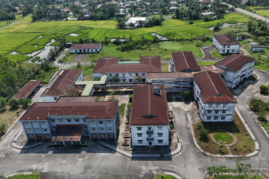 Chuyển hồ sơ bệnh viện gần 170 tỷ bỏ hoang ở Huế sang công an