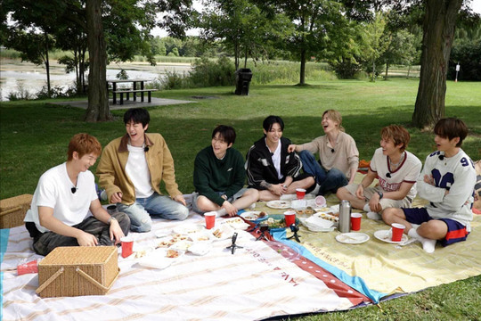 RM (BTS) lên tiếng, yêu cầu fan Peru ngừng tụ tập bên ngoài khách sạn