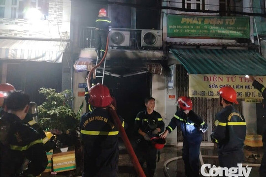 Cụ bà 81 tuổi tử vong trong lúc thoát nạn