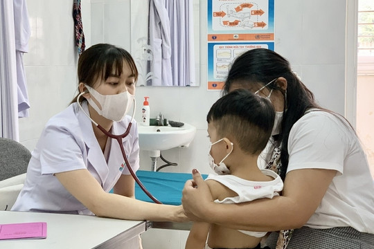 Bệnh tay chân miệng tại TP. Hồ Chí Minh tăng gần 48% trong 1 tuần