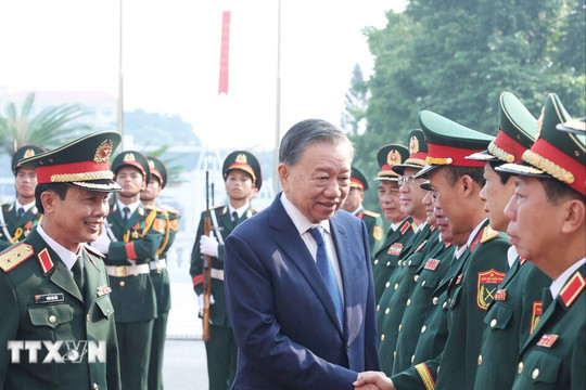 Tổng Bí thư, Chủ tịch nước Tô Lâm dự Lễ kỷ niệm 80 năm Ngày truyền thống Lực lượng vũ trang Quân khu 2