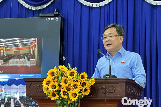 TPHCM: Cử tri phản ánh thiếu trường học, nhiều học sinh chỉ được học một buổi