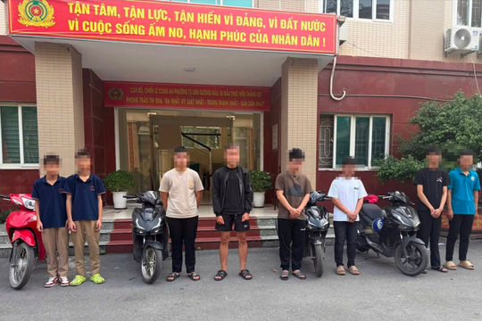 Bắt giữ nhóm đua xe, gây rối trước sân vận động Mỹ Đình