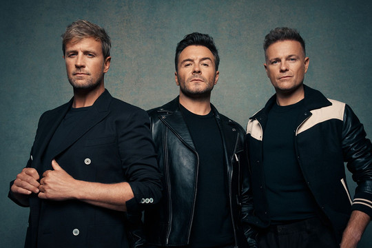 Westlife bổ sung đêm diễn thứ ba tại Singapore