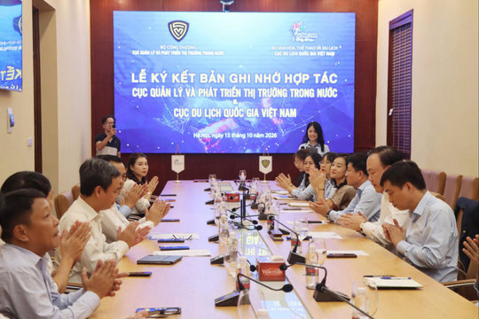 Cục Quản lý và Phát triển thị trường trong nước và Cục Du lịch Quốc gia Việt Nam hợp tác ký kết biên bản ghi nhớ hợp tác
