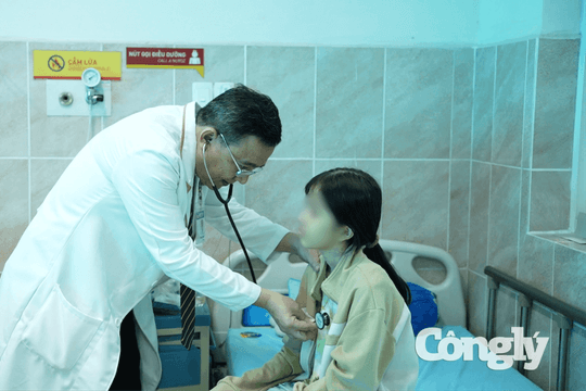 Sụt 8kg vì bệnh đường ruột