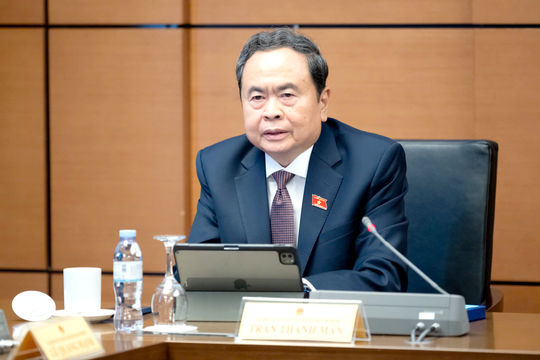 Chủ tịch Quốc hội Trần Thanh Mẫn: Bưu chính trở thành hạ tầng thiết yếu của kinh tế số