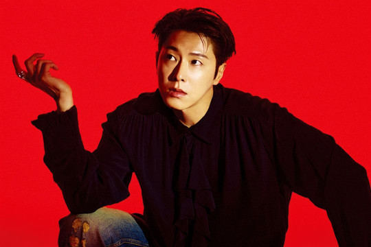 Yunho (TVXQ) gây tranh cãi dữ dội sau màn đáp trả với fan lâu năm