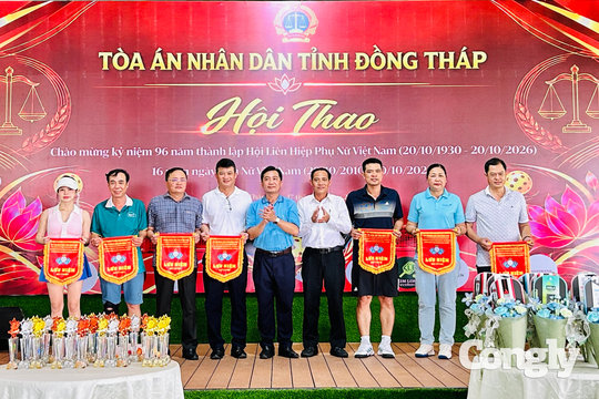 TAND tỉnh Đồng Tháp tổ chức nhiều hoạt động kỷ niệm 96 năm Ngày thành lập Hội LHPN Việt Nam